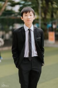 Likes to play games but is still good at studying, the outstanding male student became the valedictorian of the `most successful school in Vietnam` 2