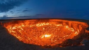 Why can't the 'Gate of Hell' that has been burning continuously for 50 years in Turkmenistan be filled? 4